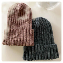 Indlæs billede til gallerivisning RibKnit Beanie
