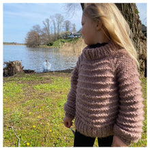 Indlæs billede til gallerivisning Cozy Mood Sweater - Kids 4 - 12 år.
